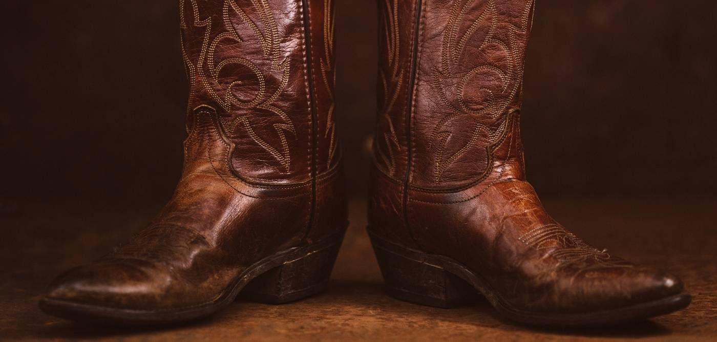 How To Clean Leather Cowboy Boots: The Ultimate Guide - Horizon Leathers